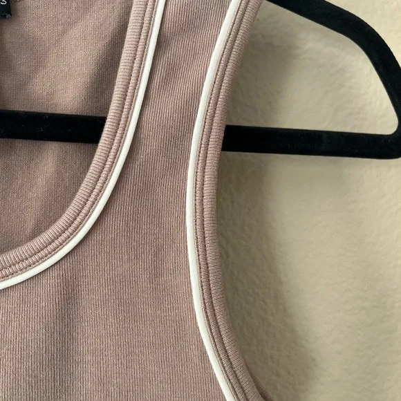 Sincerely Jules Women's Beige Tank Top - Picture 2 of 3